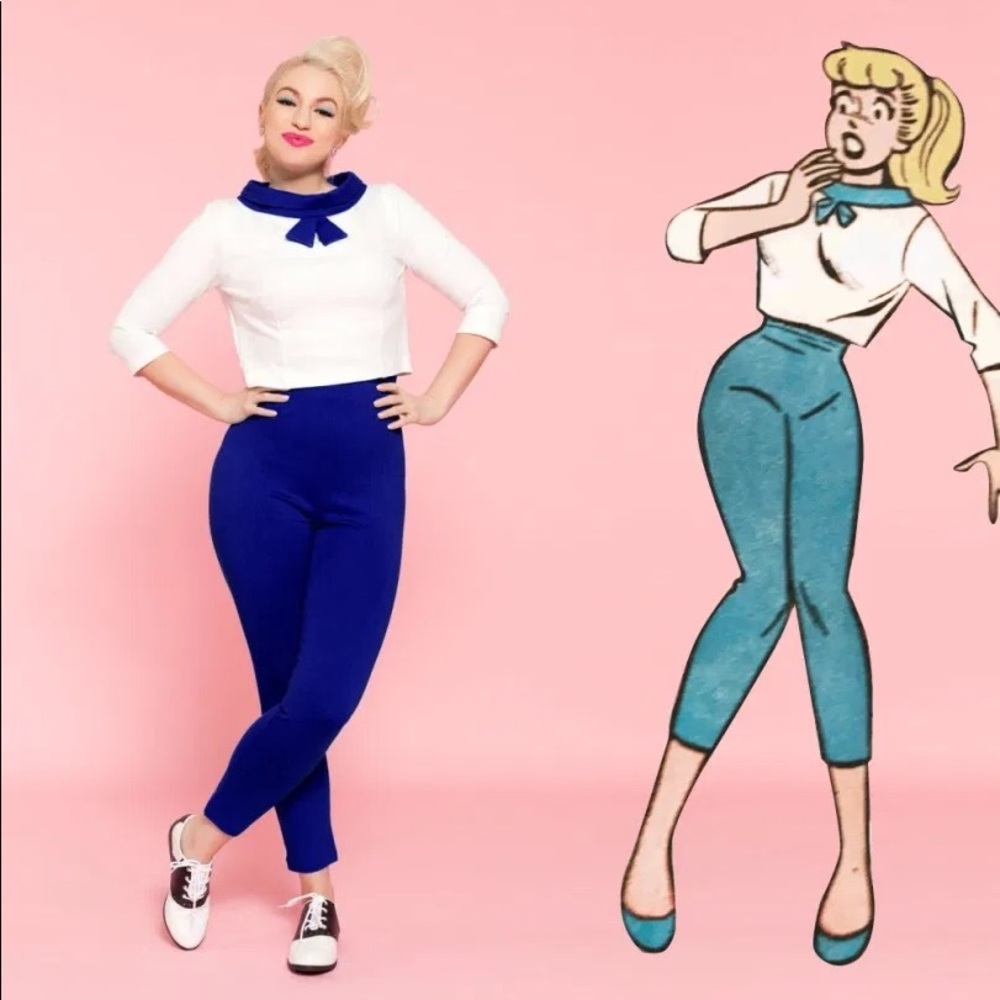 Pinup Couture Betty and Veronica Sailor top